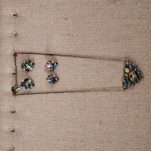Chloe + Isabel necklace and earring set